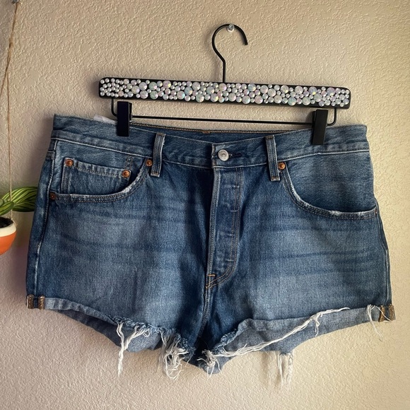 Levi's Blue Jean Shorts with Distressed Raw-Edge Hems - Picture 1 of 4